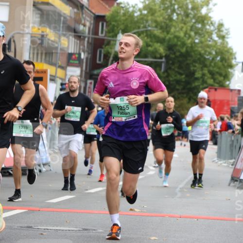 21.09.2025 - PSD Bank Halbmarathon Strokosch-Dieckow http://msf.ph/oto/8945409 21.09.2025 12:05:18 Ziel 1043, 1171, 1218, 1219, 1253, 1255, 1387, 2097, 2618, 2890, 3262, 3267, 3970, 4021, 4045 meine-sportfotos.de