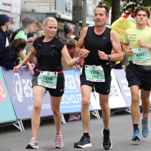 21.09.2025 - PSD Bank Halbmarathon Strokosch-Dieckow http://msf.ph/oto/8945422 21.09.2025 12:05:22 Ziel 1043, 1218, 1219, 1253, 1255, 1299, 2097, 2618, 2890, 3074, 3262, 3970, 4021, 4045 meine-sportfotos.de