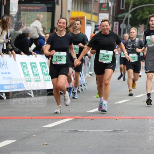 21.09.2025 - PSD Bank Halbmarathon Strokosch-Dieckow http://msf.ph/oto/8945458 21.09.2025 11:57:22 Ziel 1223, 2319, 2465, 2592, 2598, 2756, 3110, 3945, 4025, 4059, 4061 meine-sportfotos.de