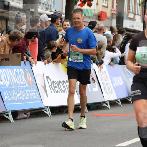 21.09.2025 - PSD Bank Halbmarathon Strokosch-Dieckow http://msf.ph/oto/8945468 21.09.2025 12:05:34 Ziel 1299, 1485, 1538, 2075, 2262, 2440, 2475, 2534, 2670, 3038, 3074, 3251, 4020, 4022 meine-sportfotos.de