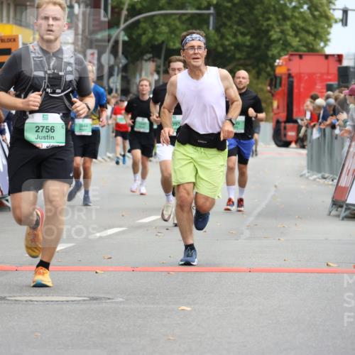 21.09.2025 - PSD Bank Halbmarathon Strokosch-Dieckow http://msf.ph/oto/8945477 21.09.2025 11:57:27 Ziel 1223, 1397, 1693, 2319, 2592, 2598, 2756, 3945, 4059, 4061 meine-sportfotos.de