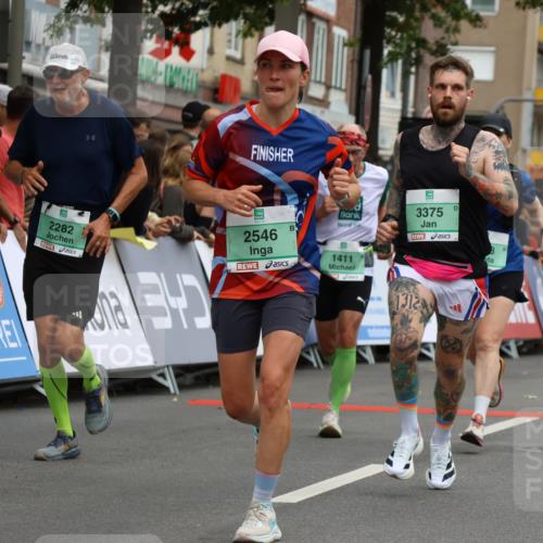 21.09.2025 - PSD Bank Halbmarathon Strokosch-Dieckow http://msf.ph/oto/8945511 21.09.2025 11:57:55 Ziel 1028, 1158, 1411, 2170, 2282, 2381, 2491, 2546, 2586, 2836, 3375, 4024, 4039, 4041 meine-sportfotos.de