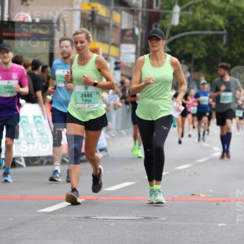21.09.2025 - PSD Bank Halbmarathon Strokosch-Dieckow http://msf.ph/oto/8945517 21.09.2025 12:05:51 Ziel 1726, 1727, 2446, 2963, 3234, 3428, 3653 meine-sportfotos.de