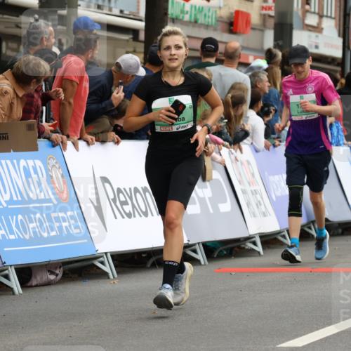 21.09.2025 - PSD Bank Halbmarathon Strokosch-Dieckow http://msf.ph/oto/8945530 21.09.2025 12:05:53 Ziel 1726, 1727, 2446, 2580, 3234, 3428, 3653 meine-sportfotos.de