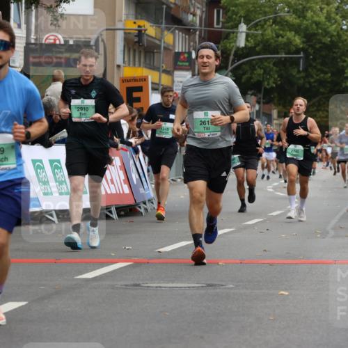 21.09.2025 - PSD Bank Halbmarathon Strokosch-Dieckow http://msf.ph/oto/8945537 21.09.2025 11:58:07 Ziel 1028, 1348, 1444, 1696, 2381, 2389, 2491, 2619, 2627, 2740, 2910, 3080, 3510, 4041 meine-sportfotos.de