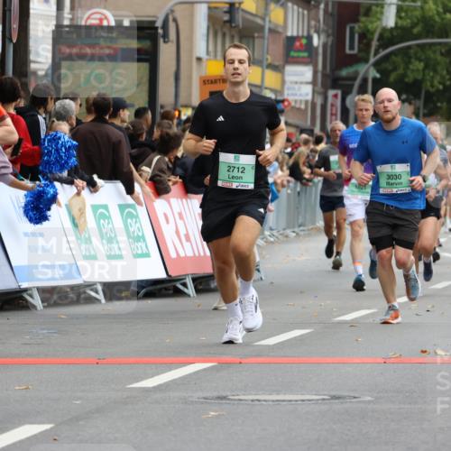 21.09.2025 - PSD Bank Halbmarathon Strokosch-Dieckow http://msf.ph/oto/8945586 21.09.2025 12:06:13 Ziel 1296, 1432, 1663, 2395, 2433, 2689, 2712, 2920, 3030, 3073, 3236, 3269 meine-sportfotos.de