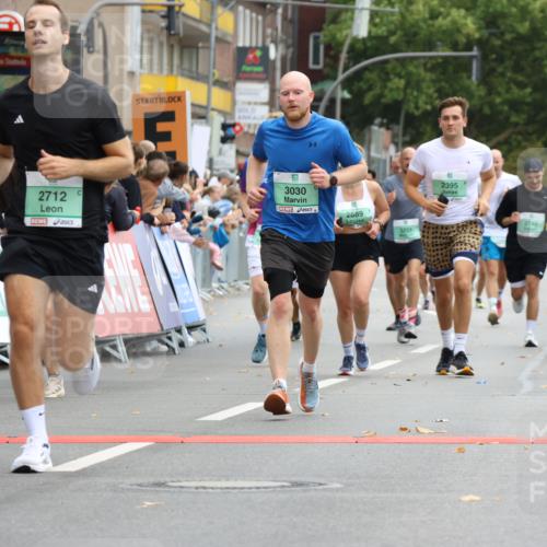 21.09.2025 - PSD Bank Halbmarathon Strokosch-Dieckow http://msf.ph/oto/8945595 21.09.2025 12:06:15 Ziel 1021, 1296, 1663, 2395, 2433, 2689, 2712, 2745, 2920, 3030, 3073, 3269 meine-sportfotos.de
