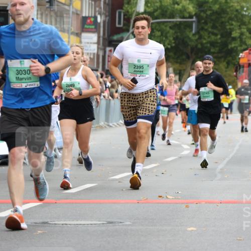 21.09.2025 - PSD Bank Halbmarathon Strokosch-Dieckow http://msf.ph/oto/8945602 21.09.2025 12:06:17 Ziel 1021, 1296, 1663, 2395, 2433, 2689, 2712, 2745, 2920, 2998, 3030, 3201 meine-sportfotos.de