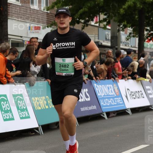 21.09.2025 - PSD Bank Halbmarathon Strokosch-Dieckow http://msf.ph/oto/8945617 21.09.2025 11:58:39 Ziel 1107, 1128, 1275, 1276, 1521, 1532, 2289, 2324, 2482, 2622, 2660, 2826, 2928, 3032, 3092, 3170, 3198, 3301, 3314, 3521, 3936 meine-sportfotos.de