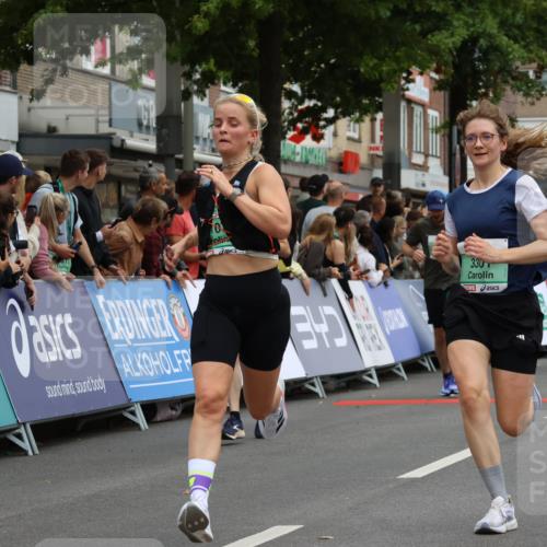 21.09.2025 - PSD Bank Halbmarathon Strokosch-Dieckow http://msf.ph/oto/8945621 21.09.2025 11:58:40 Ziel 1107, 1128, 1275, 1276, 1521, 1532, 2306, 2324, 2482, 2622, 2660, 2826, 2928, 3170, 3198, 3301, 3314, 3521, 3936 meine-sportfotos.de