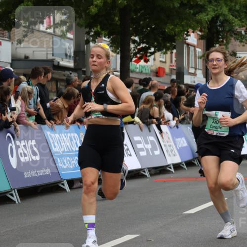 21.09.2025 - PSD Bank Halbmarathon Strokosch-Dieckow http://msf.ph/oto/8945623 21.09.2025 11:58:40 Ziel 1107, 1128, 1275, 1276, 1521, 1532, 2306, 2324, 2482, 2622, 2660, 2826, 2928, 3170, 3198, 3301, 3314, 3521, 3936 meine-sportfotos.de