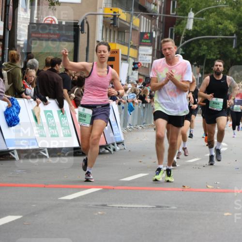 21.09.2025 - PSD Bank Halbmarathon Strokosch-Dieckow http://msf.ph/oto/8945633 21.09.2025 12:06:28 Ziel 1021, 1334, 2395, 2656, 2689, 2698, 2745, 2933, 2998, 3201, 3254, 3586, 3955, 4065 meine-sportfotos.de