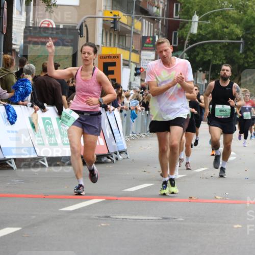 21.09.2025 - PSD Bank Halbmarathon Strokosch-Dieckow http://msf.ph/oto/8945646 21.09.2025 12:06:29 Ziel 1021, 1334, 2395, 2656, 2689, 2698, 2745, 2933, 2998, 3201, 3254, 3586, 3955, 4065 meine-sportfotos.de