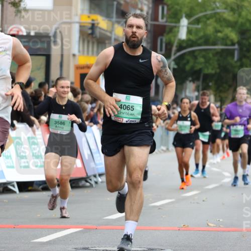 21.09.2025 - PSD Bank Halbmarathon Strokosch-Dieckow http://msf.ph/oto/8945659 21.09.2025 12:06:33 Ziel 1334, 2656, 2698, 2711, 2838, 2933, 3059, 3254, 3465, 3586, 3955, 4065 meine-sportfotos.de