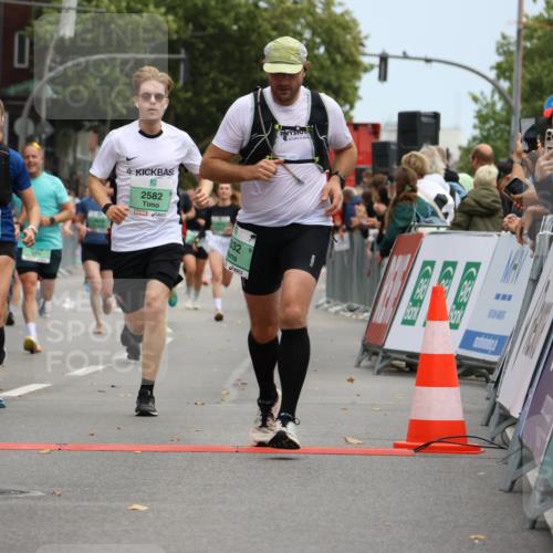 21.09.2025 - PSD Bank Halbmarathon Strokosch-Dieckow http://msf.ph/oto/8945691 21.09.2025 11:59:04 Ziel 1033, 1064, 1092, 1093, 1258, 1486, 2332, 2344, 2436, 2441, 2472, 2540, 2582, 2641, 2664, 2758, 3054, 3771 meine-sportfotos.de