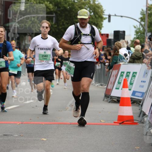 21.09.2025 - PSD Bank Halbmarathon Strokosch-Dieckow http://msf.ph/oto/8945693 21.09.2025 11:59:04 Ziel 1033, 1064, 1092, 1093, 1258, 1486, 2332, 2344, 2436, 2441, 2472, 2540, 2582, 2641, 2664, 2758, 3054, 3771 meine-sportfotos.de