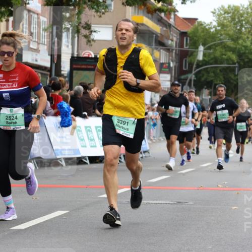 21.09.2025 - PSD Bank Halbmarathon Strokosch-Dieckow http://msf.ph/oto/8945714 21.09.2025 12:06:46 Ziel 1211, 1284, 2624, 2711, 2808, 2838, 3059, 3064, 3266, 3391, 3465, 3555, 3749 meine-sportfotos.de