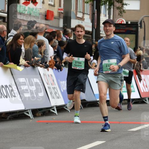 21.09.2025 - PSD Bank Halbmarathon Strokosch-Dieckow http://msf.ph/oto/8945724 21.09.2025 11:59:20 Ziel 1196, 1609, 1648, 1812, 2186, 2241, 2248, 2325, 2328, 2484, 2533, 2602, 2610, 2718, 2785, 2794, 2915, 3962 meine-sportfotos.de