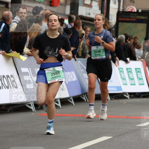 21.09.2025 - PSD Bank Halbmarathon Strokosch-Dieckow http://msf.ph/oto/8945783 21.09.2025 11:59:39 Ziel 1042, 1075, 1367, 1700, 2517, 2549, 2558, 2574, 2595, 2645, 2918, 3152, 3217, 3990, 4049 meine-sportfotos.de