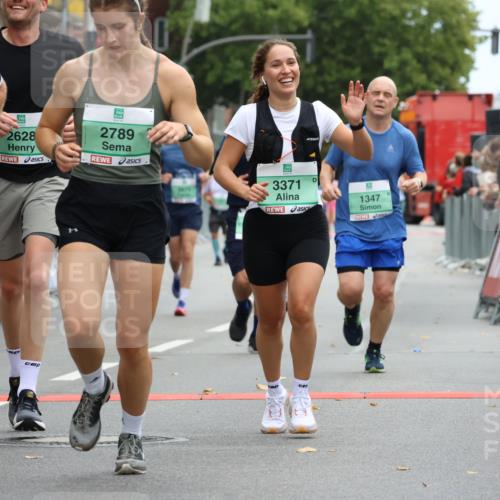 21.09.2025 - PSD Bank Halbmarathon Strokosch-Dieckow http://msf.ph/oto/8945792 21.09.2025 12:07:04 Ziel 1347, 1388, 1571, 1594, 2223, 2628, 2671, 2693, 2789, 2999, 3006, 3068, 3259, 3371, 3931 meine-sportfotos.de