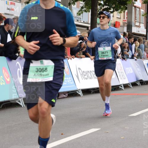21.09.2025 - PSD Bank Halbmarathon Strokosch-Dieckow http://msf.ph/oto/8945805 21.09.2025 12:07:13 Ziel 1347, 1594, 2628, 2671, 2694, 2789, 3006, 3068, 3259, 3371, 3692 meine-sportfotos.de