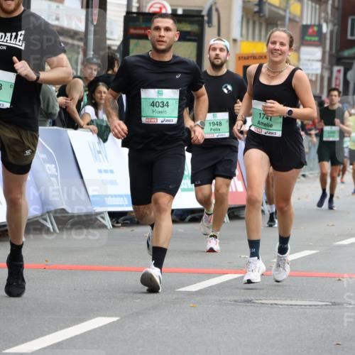 21.09.2025 - PSD Bank Halbmarathon Strokosch-Dieckow http://msf.ph/oto/8945821 21.09.2025 11:59:52 Ziel 1075, 1481, 1741, 1948, 2490, 2530, 2721, 2782, 2918, 2929, 3048, 3094, 4034, 4042, 4049 meine-sportfotos.de