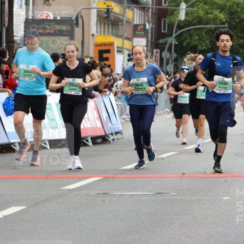 21.09.2025 - PSD Bank Halbmarathon Strokosch-Dieckow http://msf.ph/oto/8945829 21.09.2025 12:07:21 Ziel 1686, 2506, 2694, 2864, 2942, 3065, 3222, 3393, 3692, 4003 meine-sportfotos.de