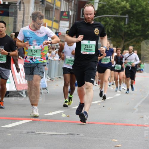 21.09.2025 - PSD Bank Halbmarathon Strokosch-Dieckow http://msf.ph/oto/8945862 21.09.2025 12:00:07 Ziel 1104, 1162, 1481, 1934, 2255, 2314, 2490, 2529, 2538, 2640, 2648, 2769, 2801, 3094, 3738, 3906 meine-sportfotos.de