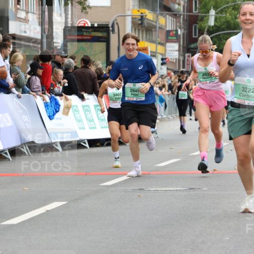 21.09.2025 - PSD Bank Halbmarathon Strokosch-Dieckow http://msf.ph/oto/8945863 21.09.2025 12:07:29 Ziel 1686, 2506, 2532, 2864, 2942, 2949, 3065, 3222, 3393, 3407, 4003 meine-sportfotos.de
