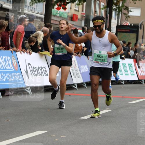 21.09.2025 - PSD Bank Halbmarathon Strokosch-Dieckow http://msf.ph/oto/8945872 21.09.2025 12:00:13 Ziel 1104, 1162, 1912, 1934, 2314, 2329, 2373, 2466, 2467, 2519, 2529, 2538, 2648, 2769, 3364, 3738 meine-sportfotos.de