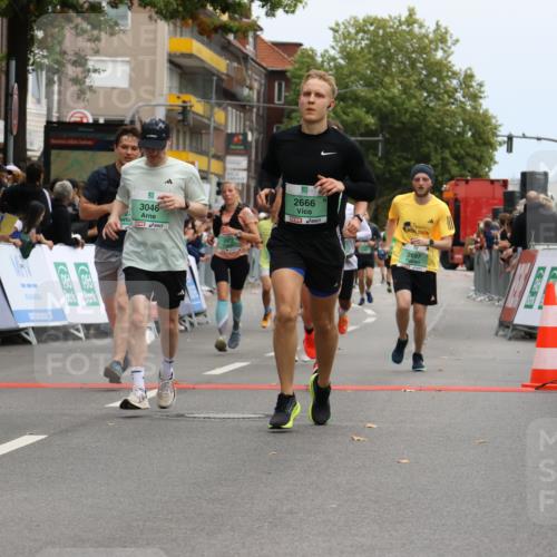 21.09.2025 - PSD Bank Halbmarathon Strokosch-Dieckow http://msf.ph/oto/8945879 21.09.2025 12:00:21 Ziel 1159, 1912, 2329, 2373, 2466, 2467, 2473, 2519, 2529, 2666, 2697, 2699, 2723, 2744, 3046, 3364, 3603, 3677, 3984 meine-sportfotos.de