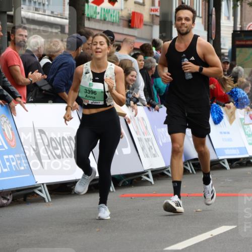 21.09.2025 - PSD Bank Halbmarathon Strokosch-Dieckow http://msf.ph/oto/8945920 21.09.2025 12:07:49 Ziel 2493, 2883, 2956, 3396, 3505, 3729, 3746, 3948, 3975 meine-sportfotos.de