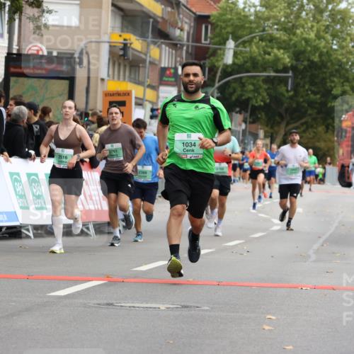 21.09.2025 - PSD Bank Halbmarathon Strokosch-Dieckow http://msf.ph/oto/8945924 21.09.2025 12:00:37 Ziel 1034, 2317, 2388, 2516, 2761, 2762, 3026, 3104, 3168, 3677, 3957, 3961 meine-sportfotos.de