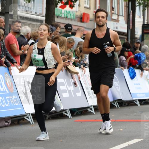 21.09.2025 - PSD Bank Halbmarathon Strokosch-Dieckow http://msf.ph/oto/8945931 21.09.2025 12:07:49 Ziel 2493, 2883, 2956, 3396, 3505, 3729, 3746, 3948, 3975 meine-sportfotos.de
