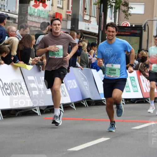 21.09.2025 - PSD Bank Halbmarathon Strokosch-Dieckow http://msf.ph/oto/8945932 21.09.2025 12:00:42 Ziel 1034, 1382, 2317, 2388, 2481, 2516, 2761, 2762, 2803, 3026, 3168, 3957 meine-sportfotos.de