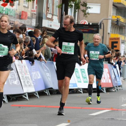 21.09.2025 - PSD Bank Halbmarathon Strokosch-Dieckow http://msf.ph/oto/8945964 21.09.2025 12:00:51 Ziel 1203, 1382, 2388, 2468, 2481, 2668, 2761, 2803, 2986, 3168, 3172, 4009 meine-sportfotos.de