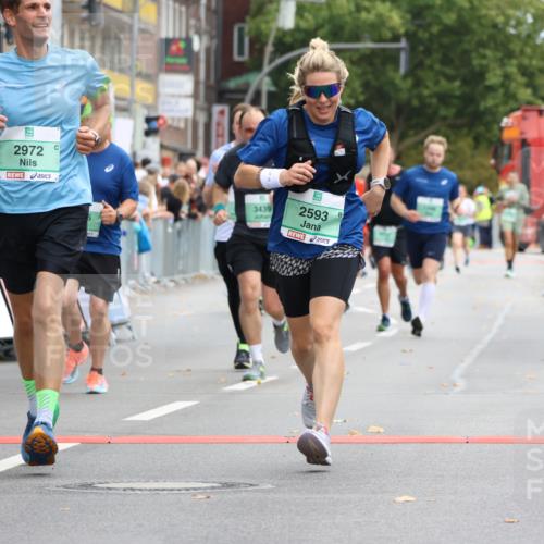 21.09.2025 - PSD Bank Halbmarathon Strokosch-Dieckow http://msf.ph/oto/8945965 21.09.2025 12:08:00 Ziel 1495, 1496, 2593, 2883, 2908, 2972, 3108, 3439, 3505 meine-sportfotos.de