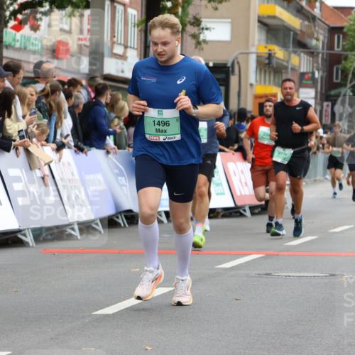 21.09.2025 - PSD Bank Halbmarathon Strokosch-Dieckow http://msf.ph/oto/8945977 21.09.2025 12:08:08 Ziel 1495, 1496, 2176, 2396, 2593, 2612, 2896, 2908, 2972, 3108, 3439 meine-sportfotos.de