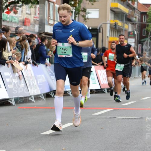 21.09.2025 - PSD Bank Halbmarathon Strokosch-Dieckow http://msf.ph/oto/8945980 21.09.2025 12:08:08 Ziel 1495, 1496, 2176, 2396, 2593, 2612, 2896, 2908, 2972, 3108, 3439 meine-sportfotos.de