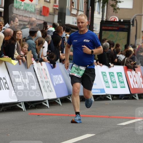 21.09.2025 - PSD Bank Halbmarathon Strokosch-Dieckow http://msf.ph/oto/8945986 21.09.2025 12:01:01 Ziel 1203, 1477, 1764, 2468, 2661, 2683, 2853, 2986, 3172, 3956, 4009 meine-sportfotos.de