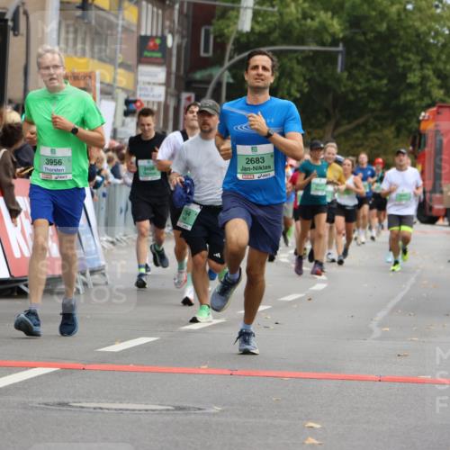 21.09.2025 - PSD Bank Halbmarathon Strokosch-Dieckow http://msf.ph/oto/8945997 21.09.2025 12:01:04 Ziel 1477, 1764, 2093, 2468, 2498, 2661, 2683, 2853, 2986, 3956, 4009 meine-sportfotos.de