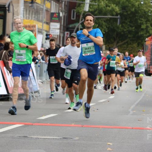 21.09.2025 - PSD Bank Halbmarathon Strokosch-Dieckow http://msf.ph/oto/8945999 21.09.2025 12:01:04 Ziel 1477, 1764, 2093, 2468, 2498, 2661, 2683, 2853, 2986, 3956, 4009 meine-sportfotos.de
