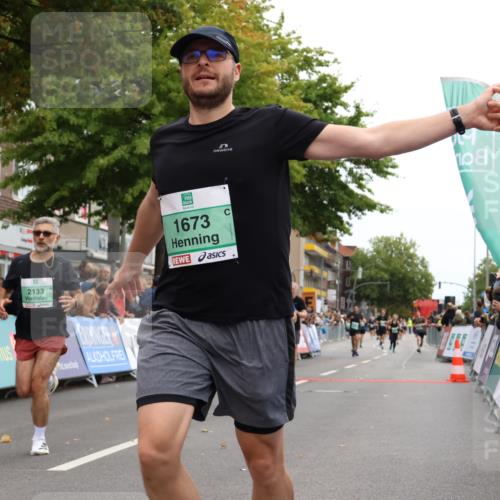 21.09.2025 - PSD Bank Halbmarathon Strokosch-Dieckow http://msf.ph/oto/8946014 21.09.2025 12:08:29 Ziel 1332, 1480, 1511, 1512, 1636, 1673, 2133, 2521, 2644, 2763, 2818, 2957, 3137, 3150, 3205, 3235, 3641, 3760 meine-sportfotos.de