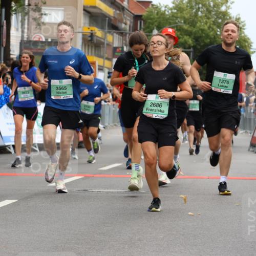 21.09.2025 - PSD Bank Halbmarathon Strokosch-Dieckow http://msf.ph/oto/8946055 21.09.2025 12:01:27 Ziel 1261, 1373, 1376, 1395, 1400, 1585, 1789, 2367, 2495, 2686, 2730, 2751, 2766, 2943, 2978, 3011, 3053, 3186, 3187, 3352, 3565, 3951, 3964, 3973, 4038 meine-sportfotos.de