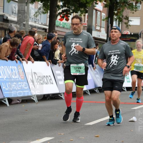 21.09.2025 - PSD Bank Halbmarathon Strokosch-Dieckow http://msf.ph/oto/8946074 21.09.2025 12:08:57 Ziel 1267, 1268, 1729, 1730, 1954, 2643, 3176, 3273, 3378, 3392, 3983 meine-sportfotos.de