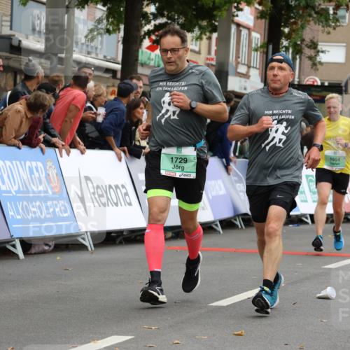 21.09.2025 - PSD Bank Halbmarathon Strokosch-Dieckow http://msf.ph/oto/8946080 21.09.2025 12:08:57 Ziel 1267, 1268, 1729, 1730, 1954, 2643, 3176, 3273, 3378, 3392, 3983 meine-sportfotos.de
