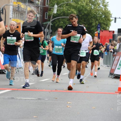 21.09.2025 - PSD Bank Halbmarathon Strokosch-Dieckow http://msf.ph/oto/8946094 21.09.2025 12:01:42 Ziel 1201, 1249, 1377, 2284, 2345, 2346, 2353, 2384, 2418, 2474, 2495, 2514, 2563, 2710, 2720, 2753, 2766, 2819, 2924, 2944, 2992, 3067, 3081, 3132, 3406, 3952 meine-sportfotos.de