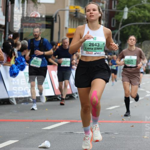 21.09.2025 - PSD Bank Halbmarathon Strokosch-Dieckow http://msf.ph/oto/8946102 21.09.2025 12:09:00 Ziel 1267, 1268, 1729, 1730, 1954, 2643, 3127, 3176, 3273, 3378, 3392, 3983 meine-sportfotos.de