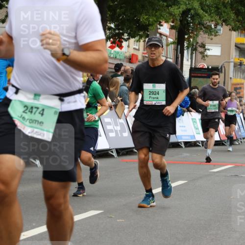 21.09.2025 - PSD Bank Halbmarathon Strokosch-Dieckow http://msf.ph/oto/8946109 21.09.2025 12:01:50 Ziel 1249, 1323, 1377, 1713, 1714, 1790, 1929, 2284, 2353, 2474, 2514, 2563, 2720, 2738, 2741, 2924, 2938, 2944, 2992, 3067, 3081, 3180, 3395, 3814 meine-sportfotos.de
