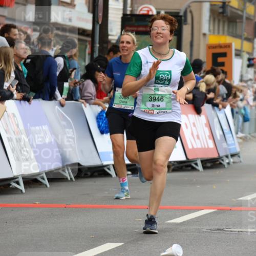 21.09.2025 - PSD Bank Halbmarathon Strokosch-Dieckow http://msf.ph/oto/8946134 21.09.2025 12:09:15 Ziel 1080, 2623, 3008, 3127, 3232, 3946 meine-sportfotos.de